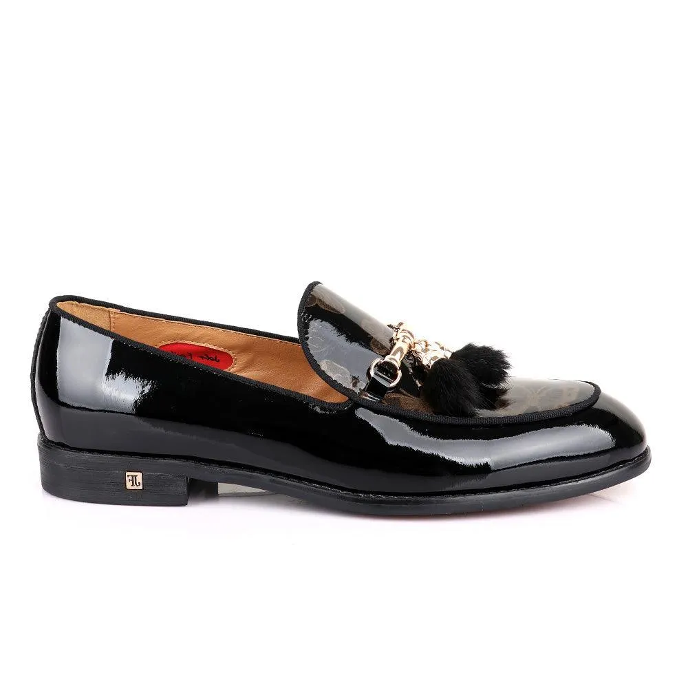 John Foster Gold Chain Flower Print Black Shoe